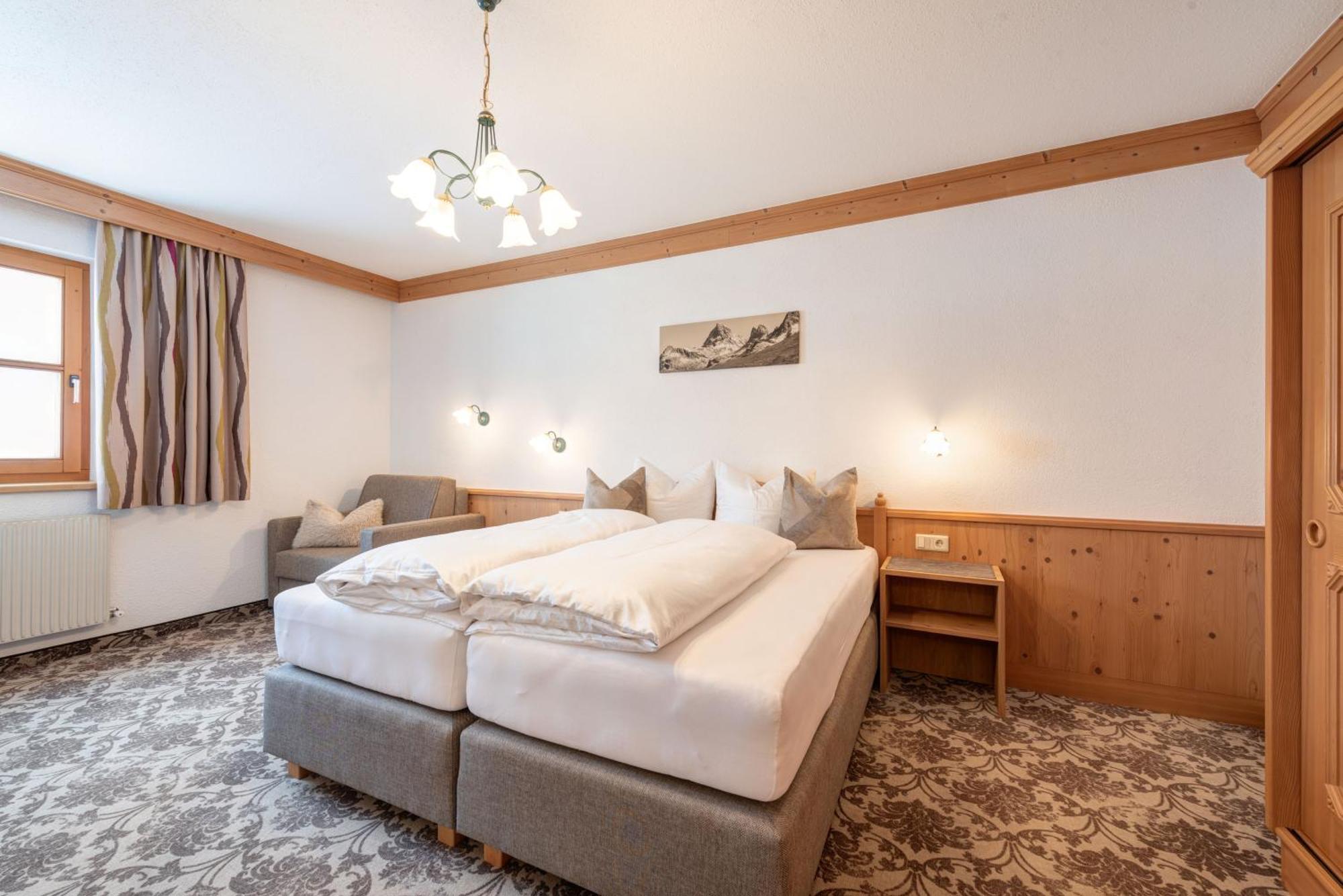 Landhaus Winkl Ишгъл Екстериор снимка