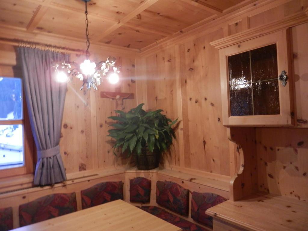 Landhaus Winkl Ишгъл Стая снимка